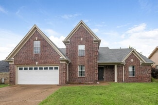 8289 Crimson Creek Dr, Memphis, TN 38016