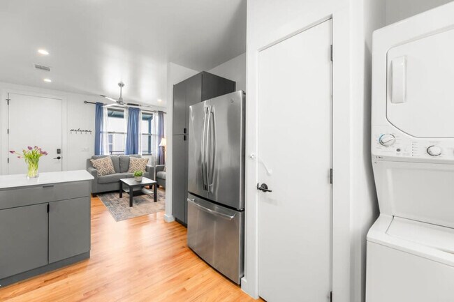 1201 E Cesar Chavez St unit ID1254586P, Austin, TX 78702 - photo 5