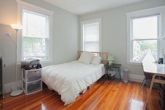 368 Broadway Unit 2R, Cambridge, MA 02139