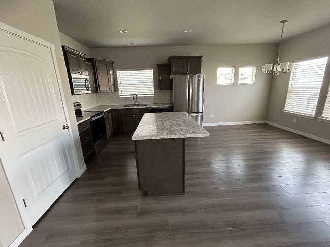 1008 Frank Henry Rd, Twin Falls, ID 83301 - photo 3