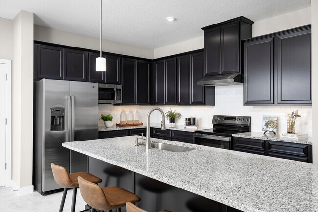 2110 Blue Heron Cir unit 38006874, Auburndale, FL 33823 - photo 5