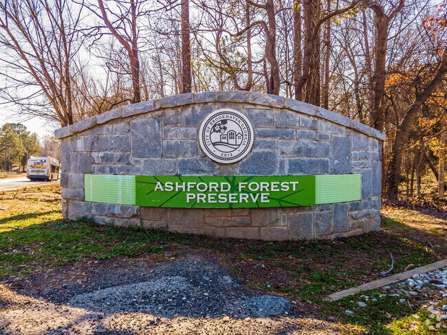 A piece of nature in the heart of Chamblee - Ashford Forest Preserve