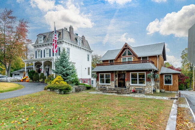 Even if you're just visiting Cornwall-on-Hudson, its diverse architecture makes the town a memorable trip.