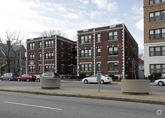 414-418 Columbia Rd, Dorchester, MA 02125