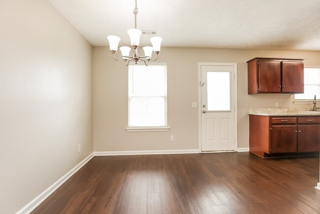 802 Clouddale Ct, Smyrna, TN 37167 - photo 4