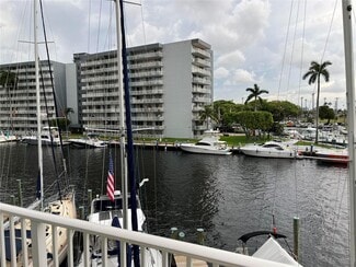 2415 NW 16th St Rd, Miami, FL 33125