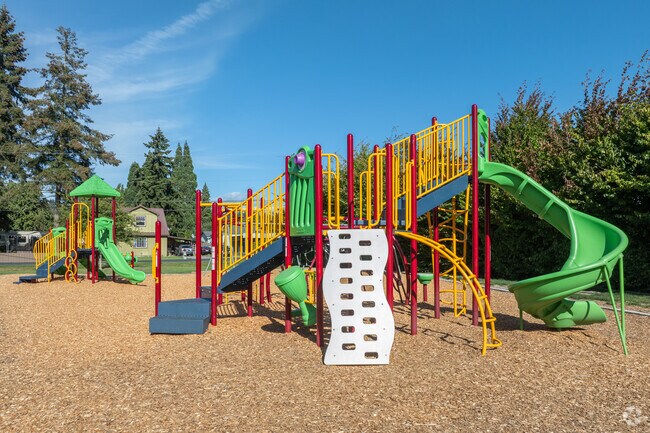 Columbia Valley Gadrens is a top neighborhood for home buyers with kids.