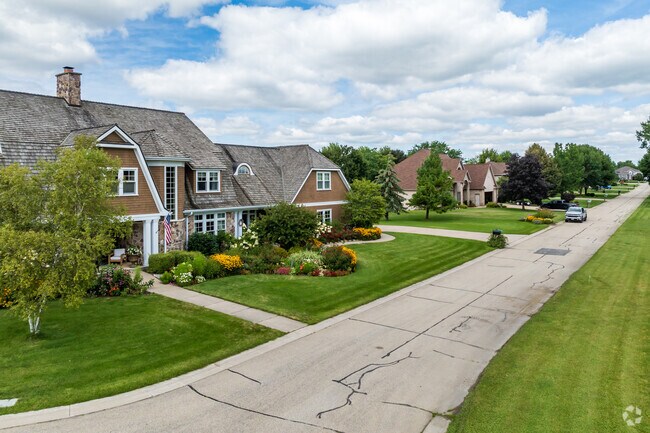 Some Butte Des Morts homes exceed 3,000 square feet.