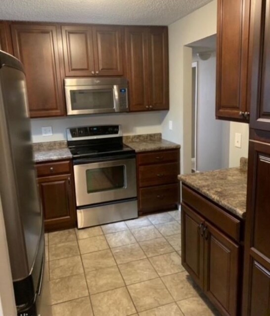 1435 Bobolink Place, Brentwood, MO 63144