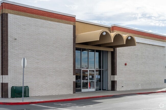 Students are the highest priority at Mojave River Academy.