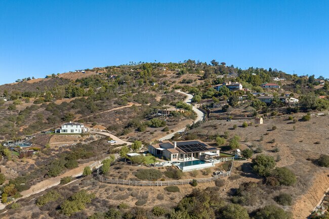 Homes in Poway with multi-acre lots provide privacy and limitless outdoor living potential.