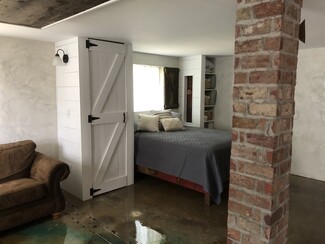 27 Hambrick Rd Unit A, Nitro, WV 25143