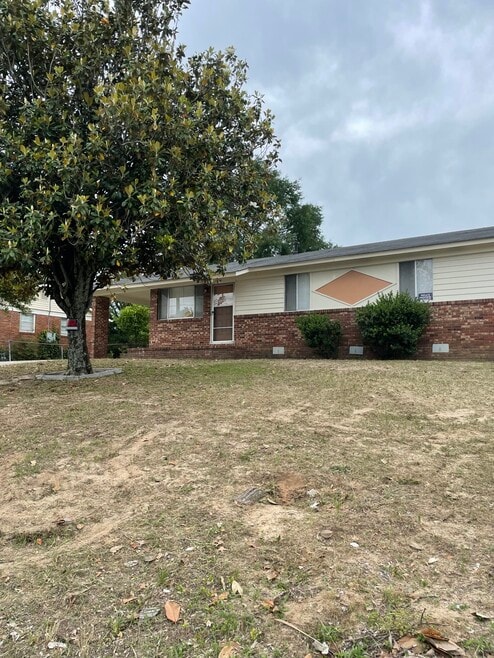 2816 Lumpkin Rd, Augusta, GA 30906 - photo 1