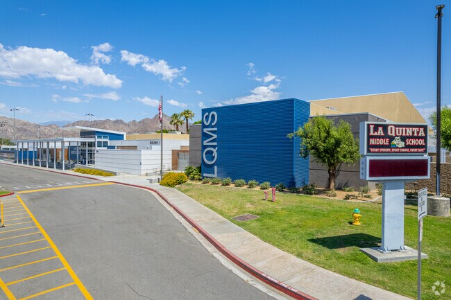 La Quinta Middle School is a great school to attend with a newer campus.