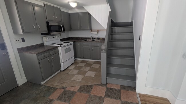 4401 US Route 5 N unit 1, Saint Johnsbury, VT 05819 - photo 5