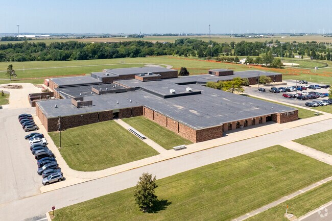 Parkside Jr High plays an integral role in the eduction of kids from Irvin Park.