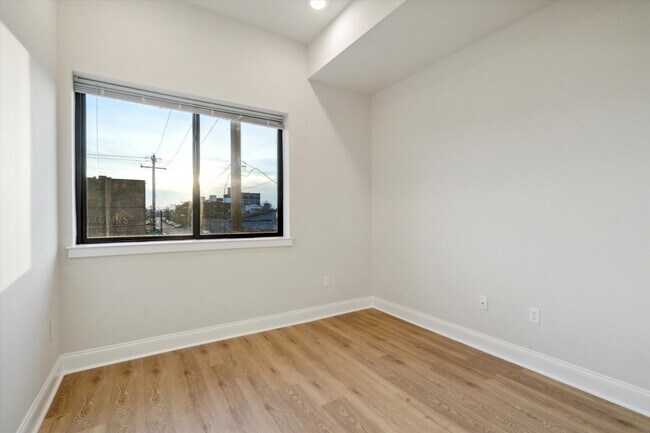 2157 E Lehigh Ave unit 211, Philadelphia, PA 19125 - photo 5