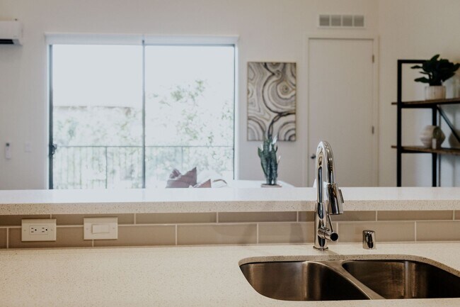 Park Square at Seven Oaks, Bakersfield, CA 93311 - photo 6