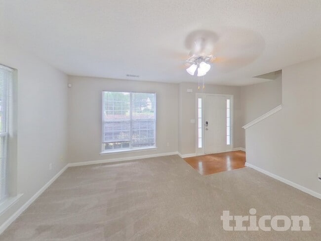 123 Galway Ln, Hampton, GA 30228 - photo 2