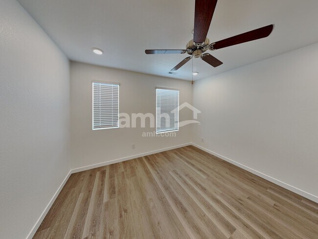 26105 E Calhoun Place, Aurora, CO 80016 - photo 7