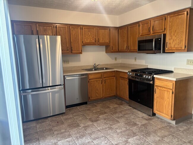 New appliances incl disposal