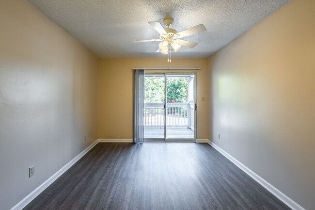 Juniper Pointe Apartments, Sanford, NC 27330 - photo 6
