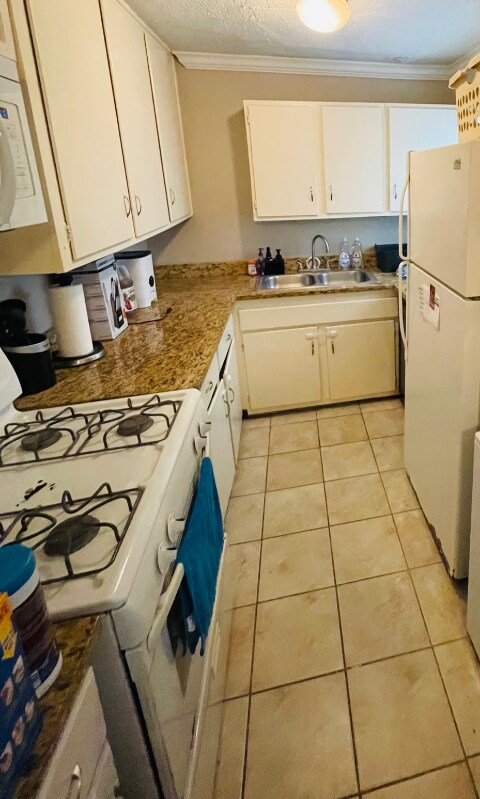 3619 Garrott St unit 25, Houston, TX 77006 - photo 3