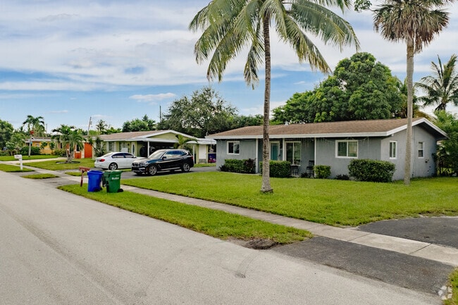 Palm trees adorn these ranch-style homes in the Margate Estates neighborhood.