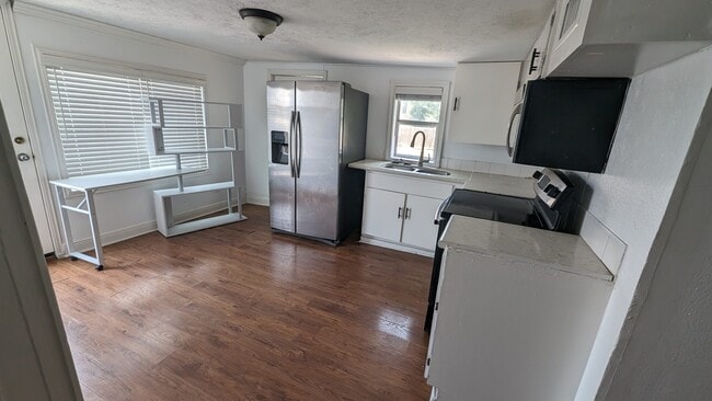 203 Johnson St unit A, Pasadena, TX 77506 - photo 4