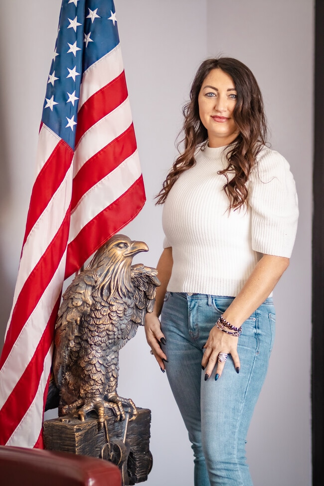 Agent Photo