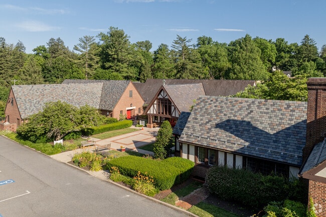 Good Shepherd School in Mays Chapel, MD, provides a strong academic foundation for students.