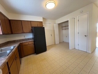 1002 E Willard St unit A, Urbana, IL 61801 - photo 7