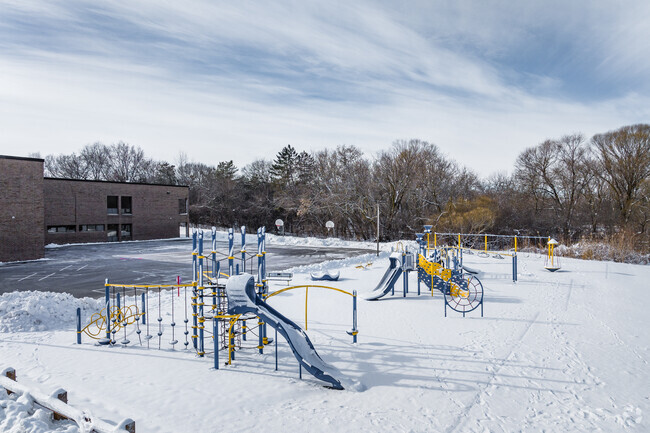 Prairie Elementary School has 430 students in enrollment.