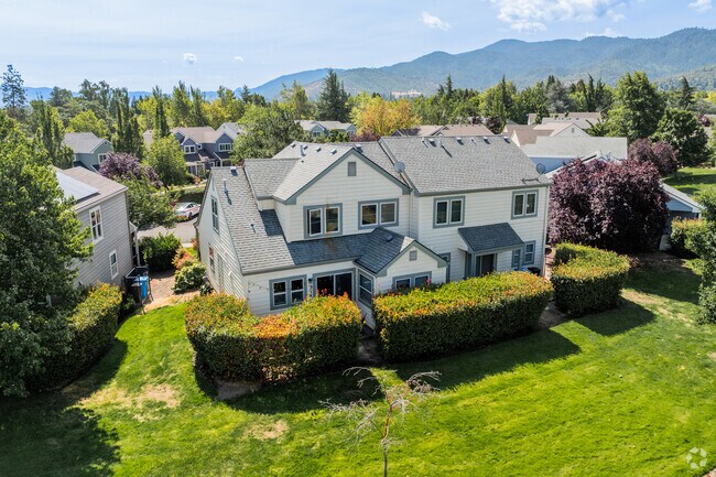 Crownman Mill is the perfect place to purchase a multi bedroom home.