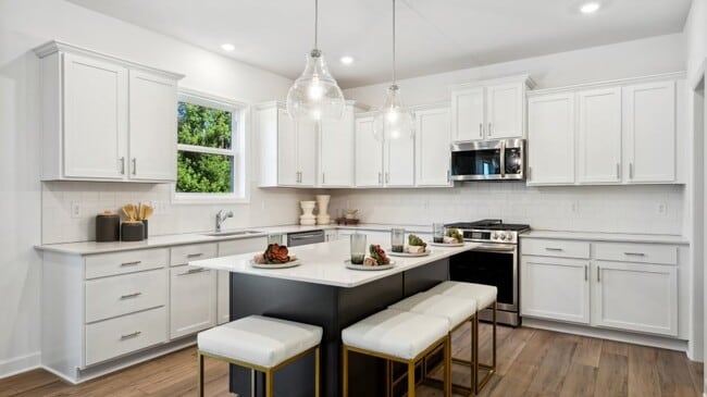 20290 Gallifrey Way, Lakeville, MN 55044 - photo 2