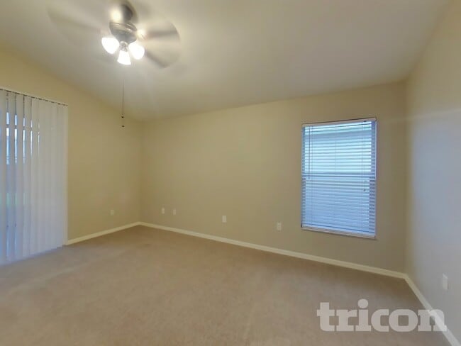 1549 Firewheel Dr, Wesley Chapel, FL 33543 - photo 7