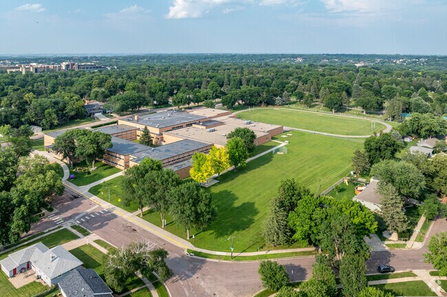 Patrick Henry Middle School students enjoy learning in a large and modern school.