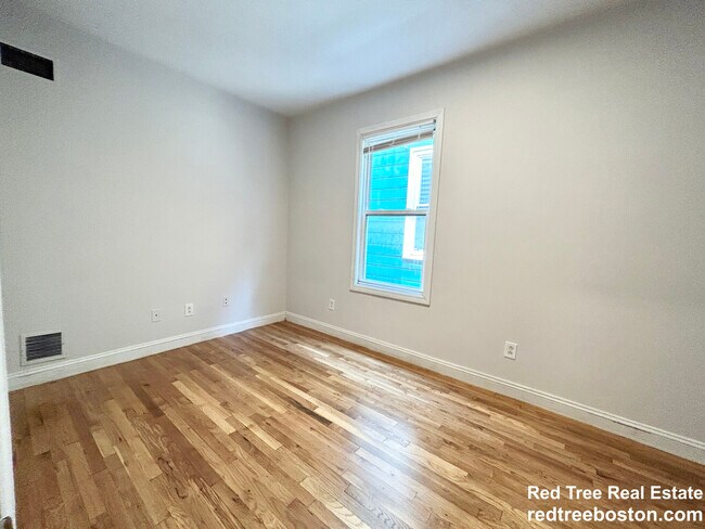 733 Parker St unit 2, Roxbury Crossing, MA 02120 - photo 7