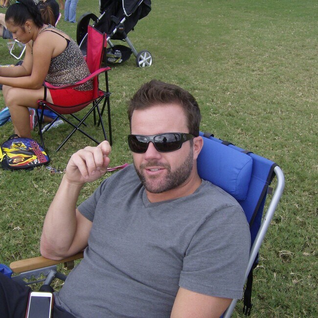 Agent Photo