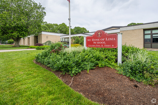 Welcome to St. Rose of Lima School, a local private religious school in Rhode Island.