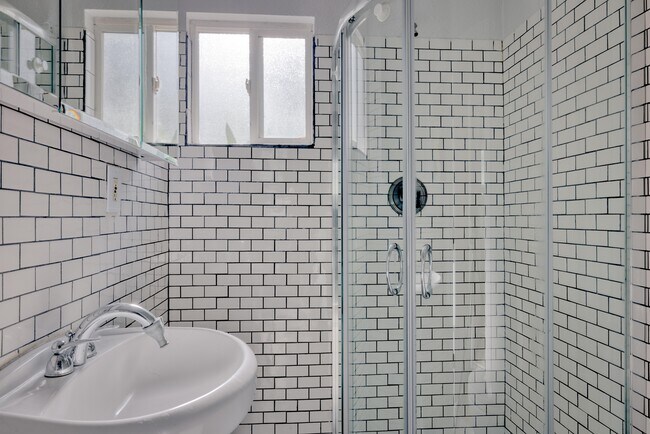 2913 Filbert St unit 2917, Emeryville, CA 94608 - photo 6