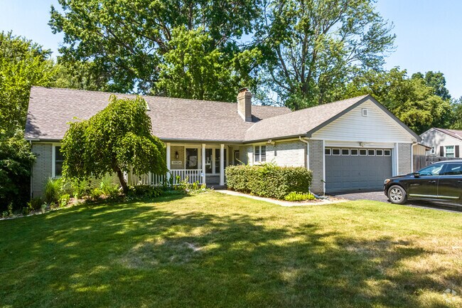 Sidewalks in Royal Oaks reveal traditional homes from the 1950s or newer.