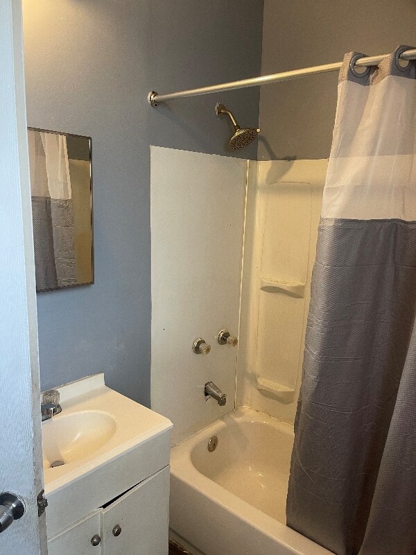 1300 W Clearfield St, Philadelphia, PA 19132 - photo 3
