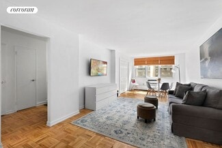 215 E 80th St, New York, NY 10075