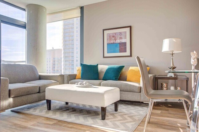 515 N State St unit 2508, Chicago, IL 60654 - photo 4