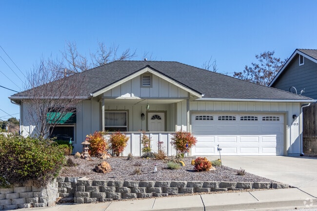 Many homes in Atascadero keep their lawns clean and tidy.