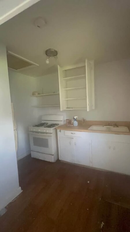 152 Segura Ave, Jackson, MS 39209 - photo 3