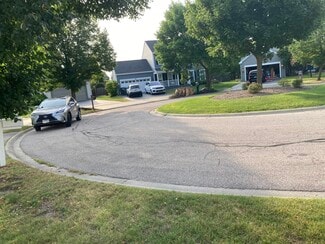 12 Gail Ct, Lake In The Hills, IL 60156