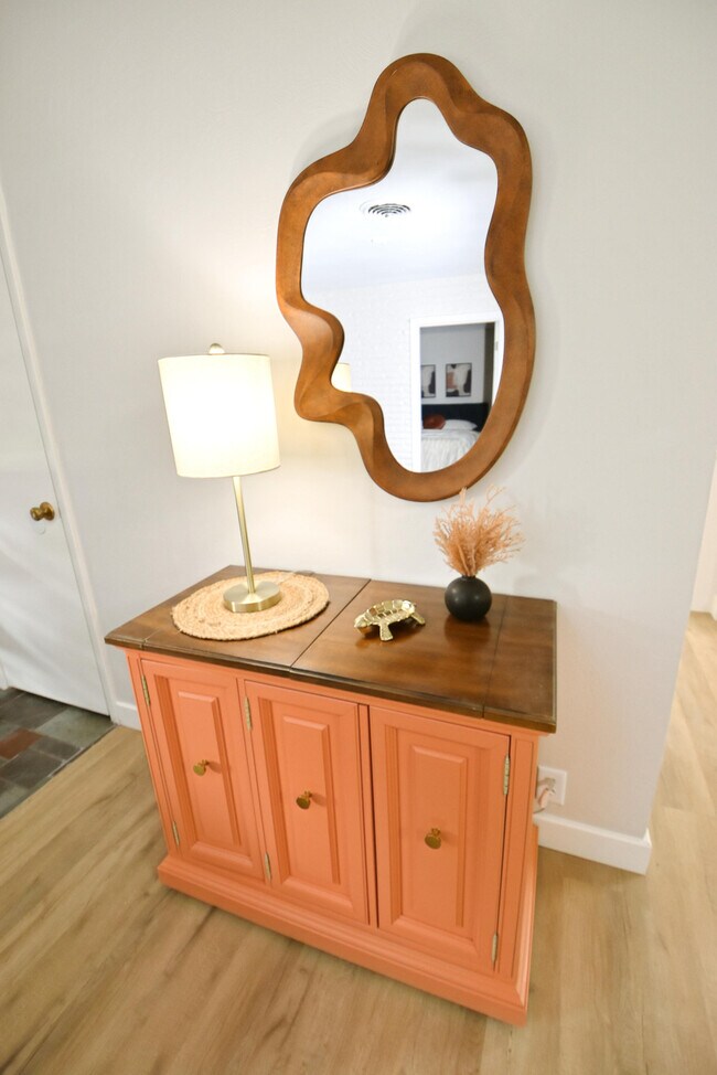 1831 Corby Blvd unit ID1037679P, South Bend, IN 46617 - photo 3