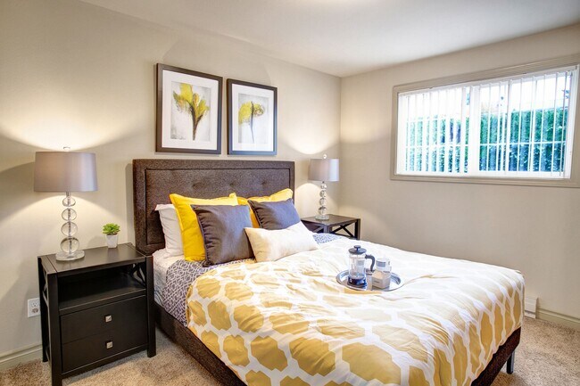 Bedroom with sliding windows